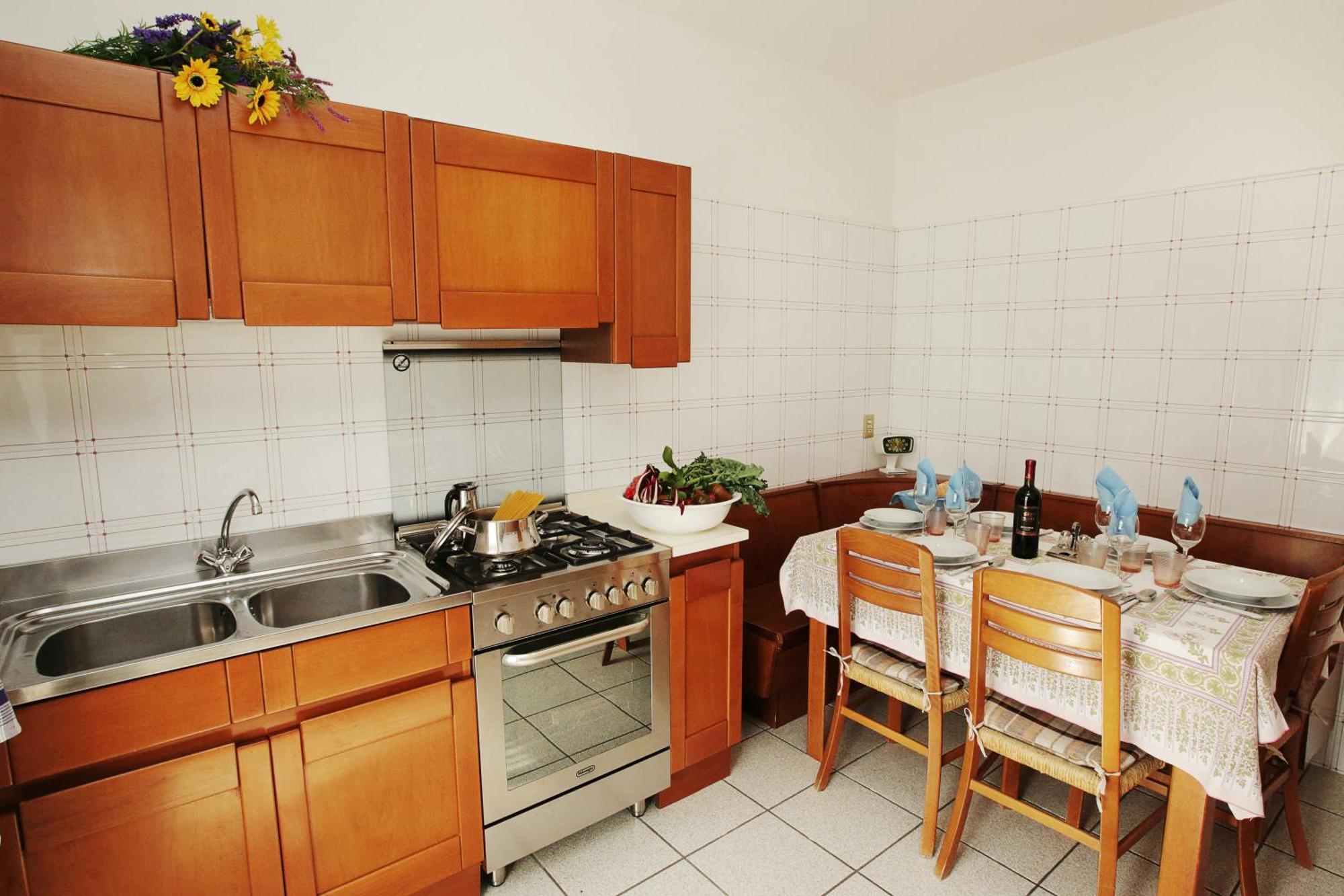 Appartamento Emma - Happy Rentals Riva del Garda Luaran gambar
